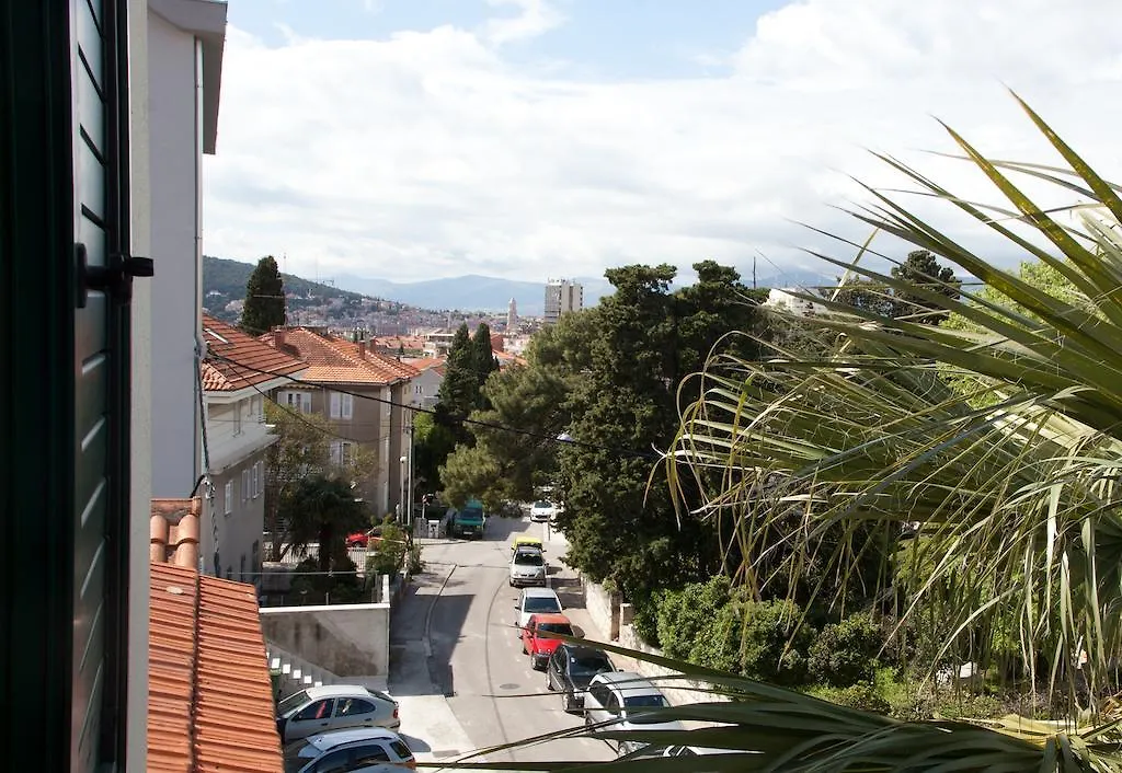 Apartment Firule Sandy Beach Split 0*,