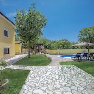 Crikvenica-kraljevica , Kraljevica Kroatien