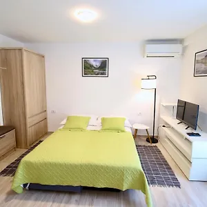 Velin Appartement