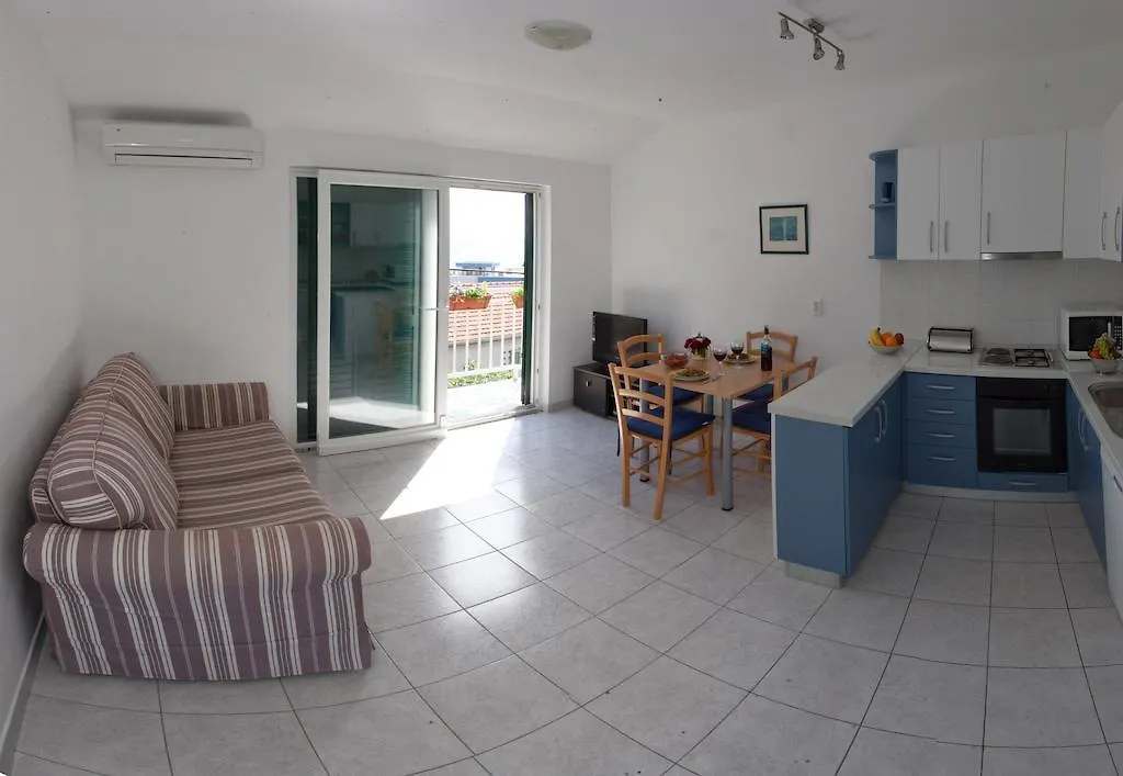 Apartment Firule Sandy Beach Split